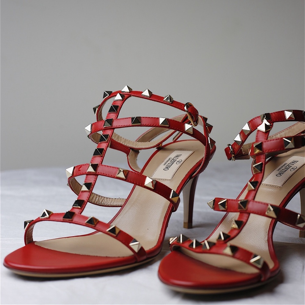 Women Valentino sandals